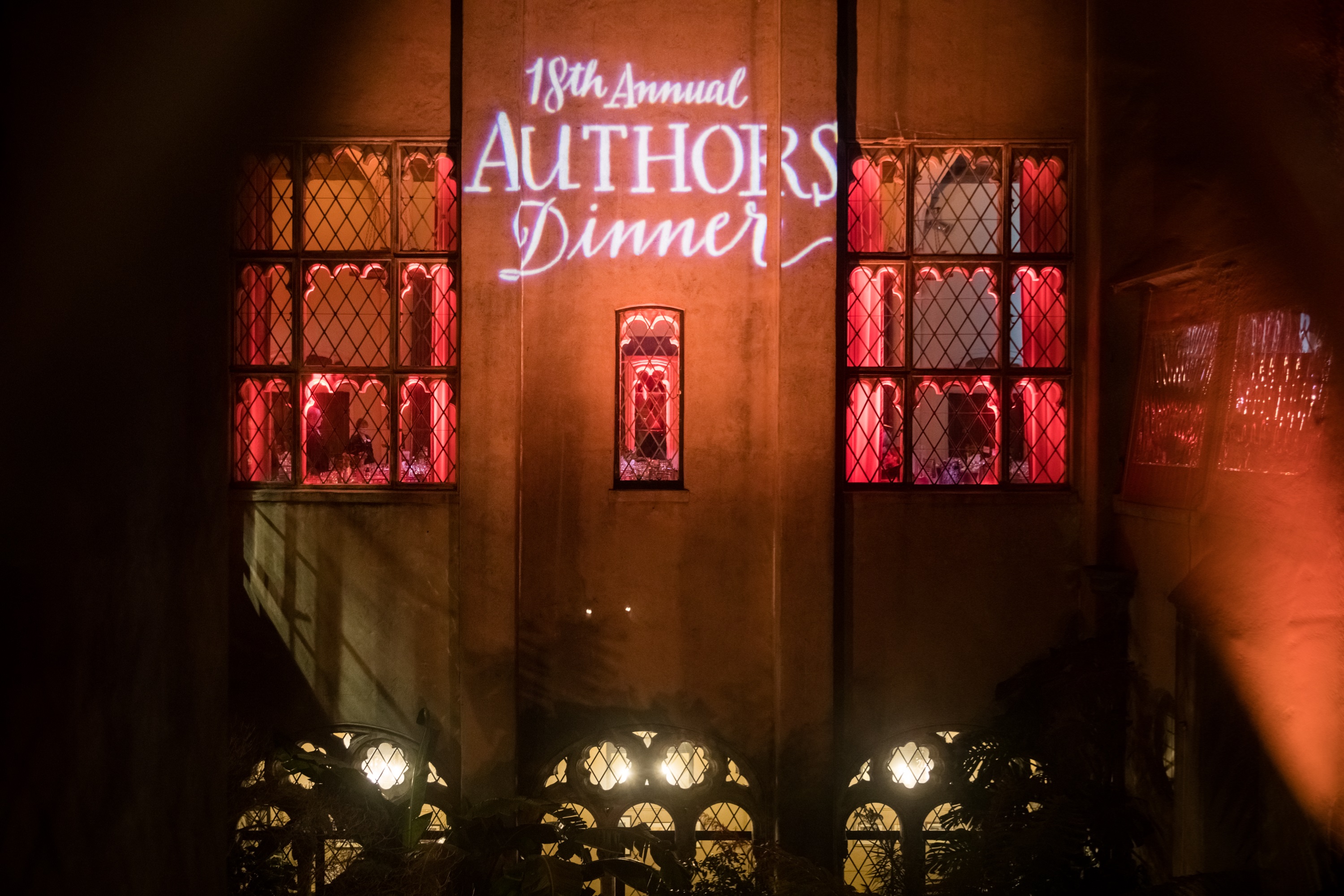 a photo of the lighting at the authors dinner