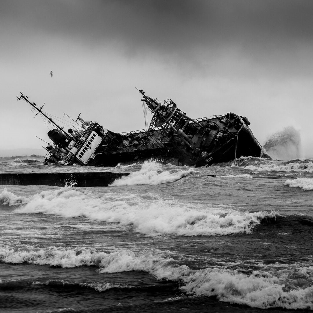 Silhouette of a person's head with gears inside it
