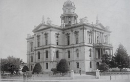 Historic photograph of Sonoma County Courthouse